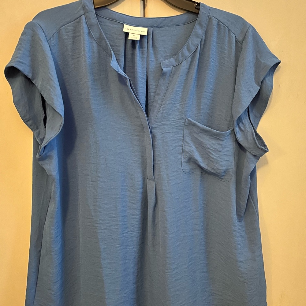 Liz Claiborne Blue Women's Top